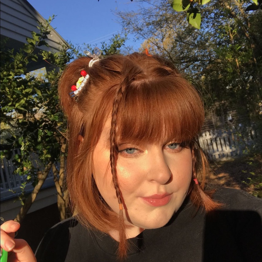Meet your Posher, Caroline